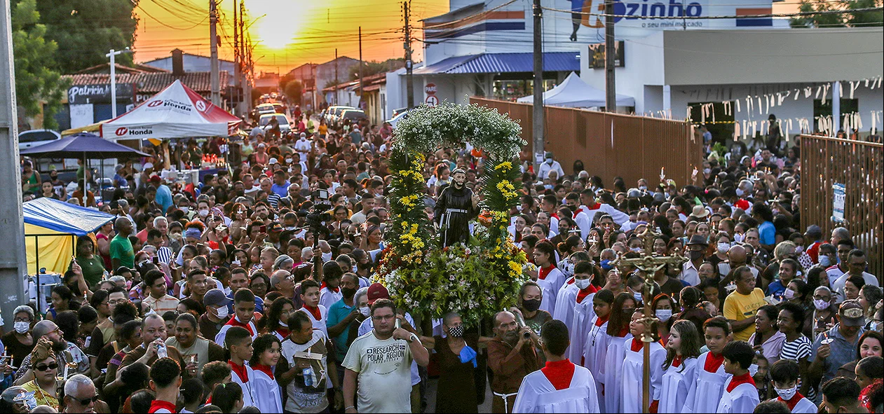 Procissão de São Francisco de Assis no Dirceu