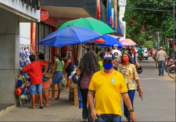 Centro de Teresina movimentado