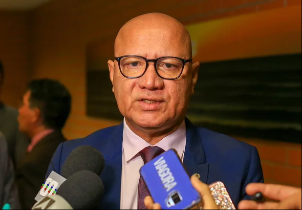 Franzé Silva na Alepi