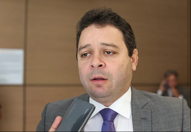 Evandro Hidd