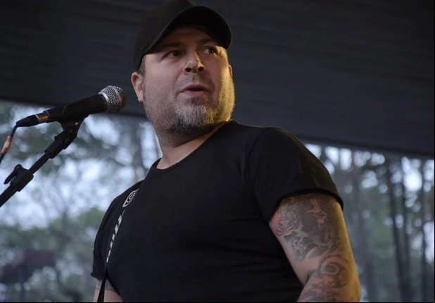 Baixista Mingau, da banda Ultraje a Rigor