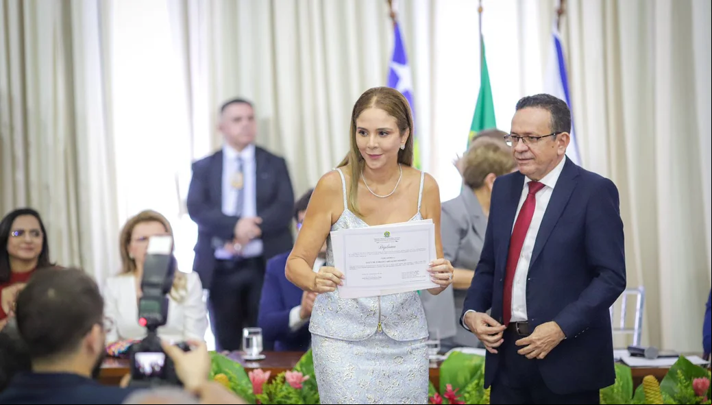 Lucy Soares