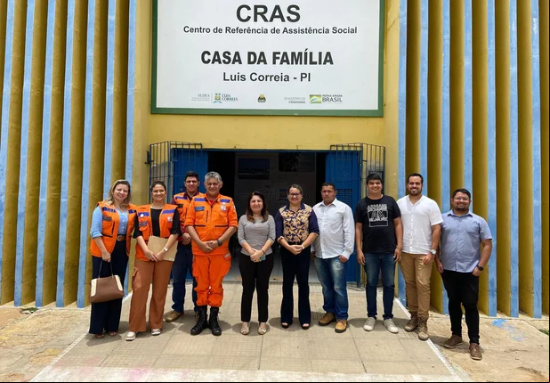 Prefeita Maninha se reúne com equipes da Defesa Civil do Estado