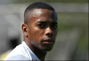 Defesa de Robinho recorre ao STF contra execução de pena por estupro coletivo
