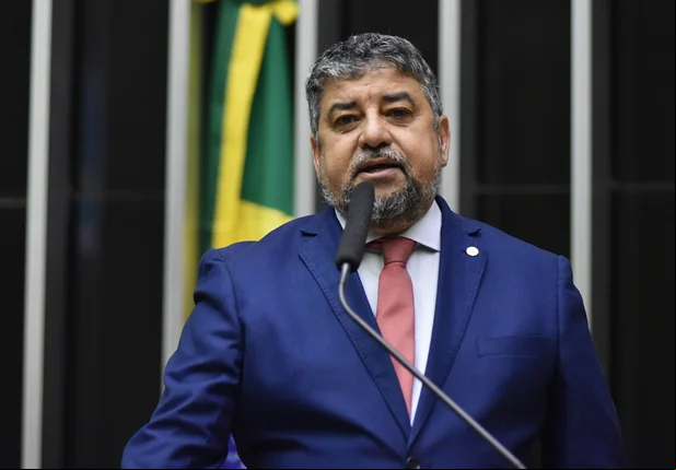 Deputado federal Washington Quaquá