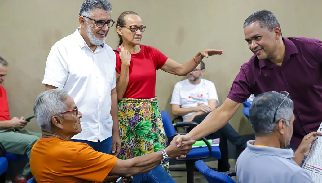 Militantes do PSTU