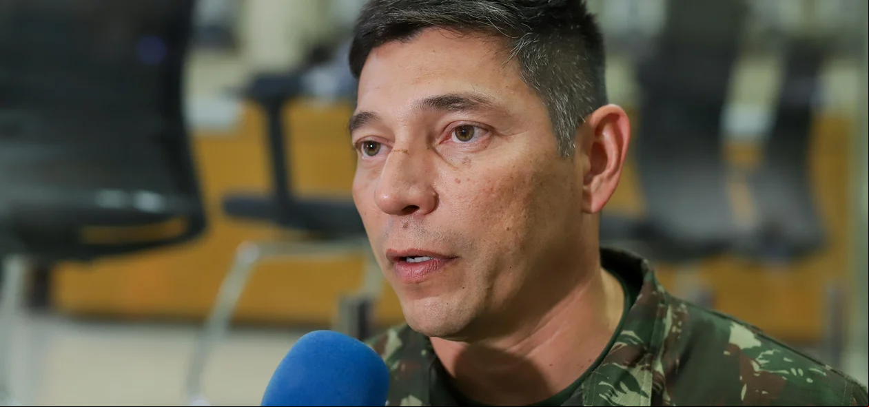 Tenente-coronel Tarabossi, comandante do 25° BC do Exército Brasileiro