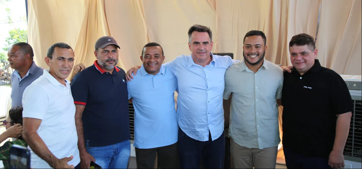 Almoço entre políticos