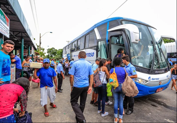 Teresinenses começam a deixar a capital devido feriado 