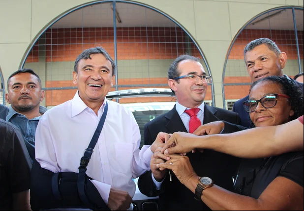 Governador Wellington Dias entrega 22 novas viaturas