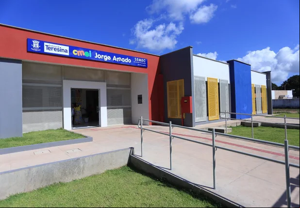 Prefeitura de Teresina Inaugura Cmei Jorge Amado