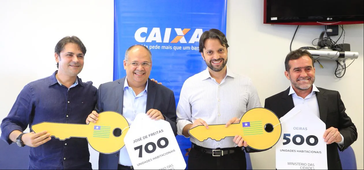 Solenidade de entrega de residências do Minha Casa Minha Vida