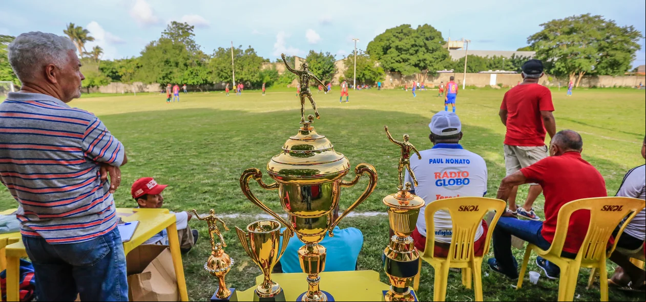 Troféus para os campeões 