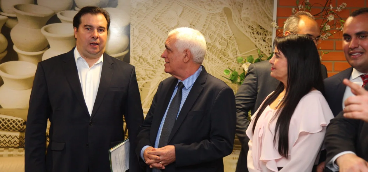 Rodrigo Maia e Themístocles Filho