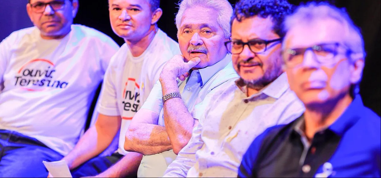 Senador Elmano Férrer esteve no evento 
