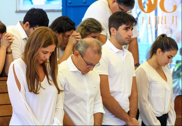 Missa de sétimo dia da mãe do prefeito Firmino Filho