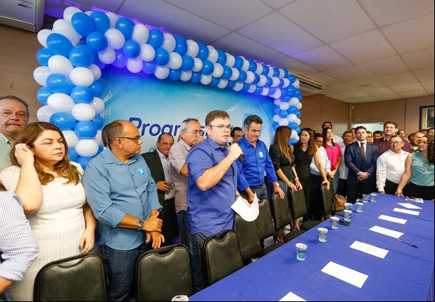 PP filia quatro vereadores em solenidade na Câmara