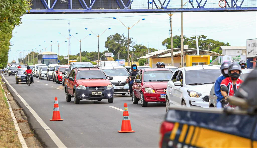 Trânsito congestionado na BR 316 