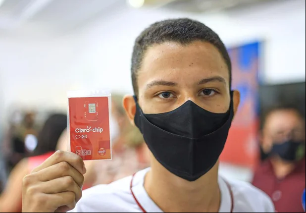 Entregas de chips com internet para estudantes da rede pública 