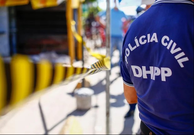 Mulher é assassinada com facada no pescoço no Mercado da Piçarra