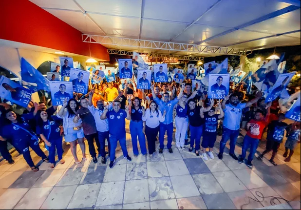 Camila Marques e Dr. Thales em reunião na zona sul
