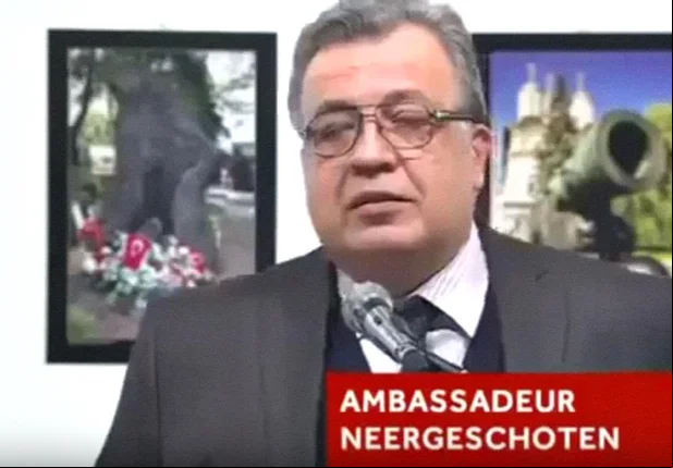 Embaixador Andrei Karlov morre durante atentado na Turquia