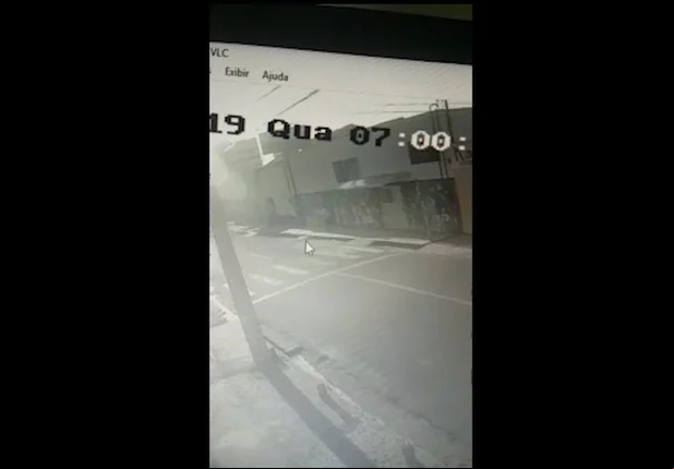 Câmera registra momento em que Gabriel Brenno é baleado