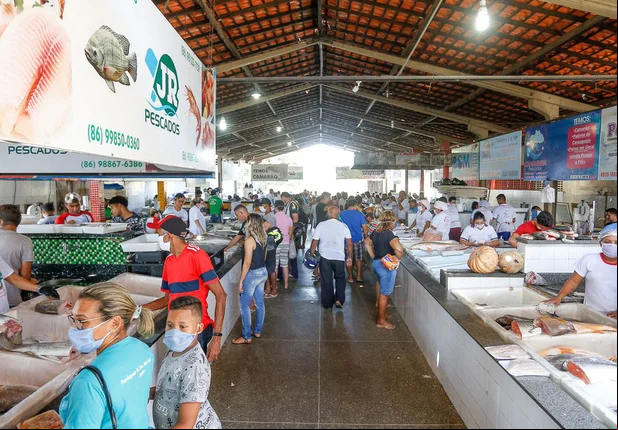 Mercado do Peixe de Teresina registra movimentação intensa