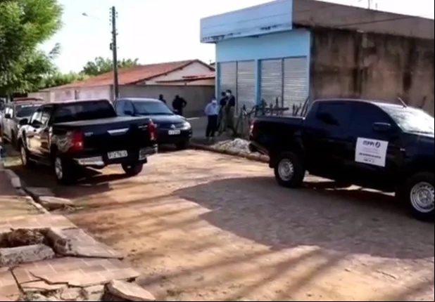 Gaeco faz buscas na casa de prefeito e na prefeitura